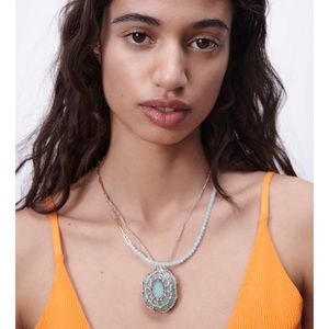 ZARA PACK OF CROCHET AND STONE NECKLACES